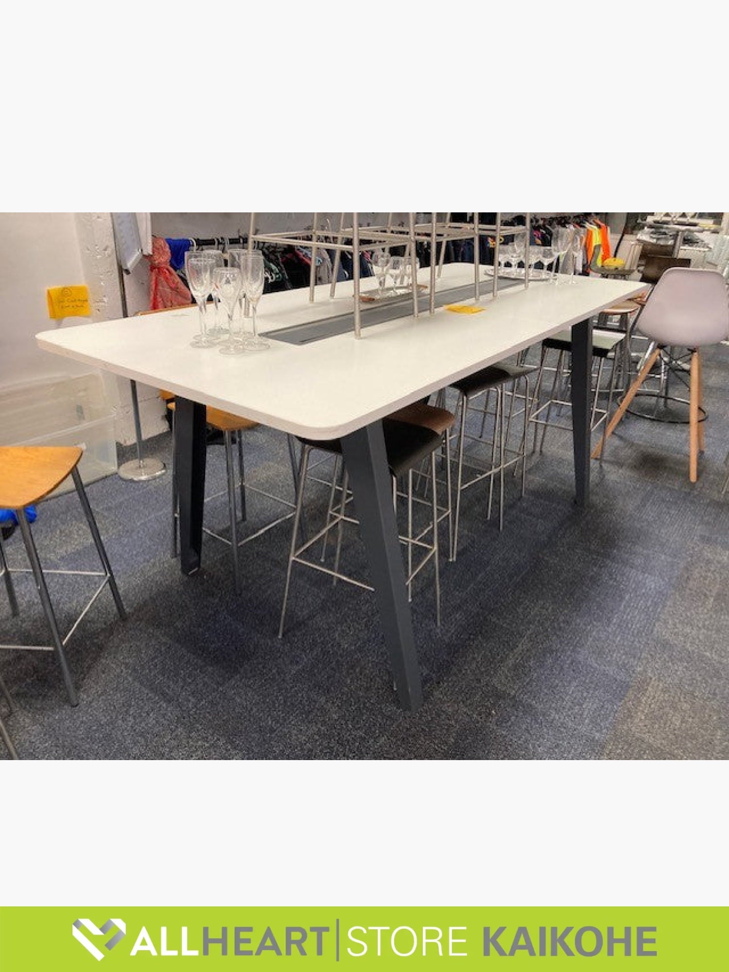 Large Bar Leaner - Tables